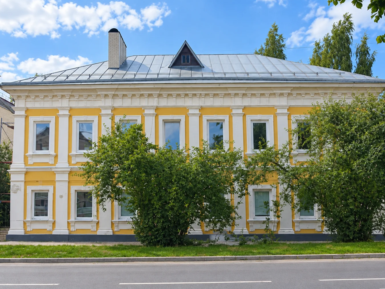 В Угличском районе продолжается капитальный ремонт домов 
